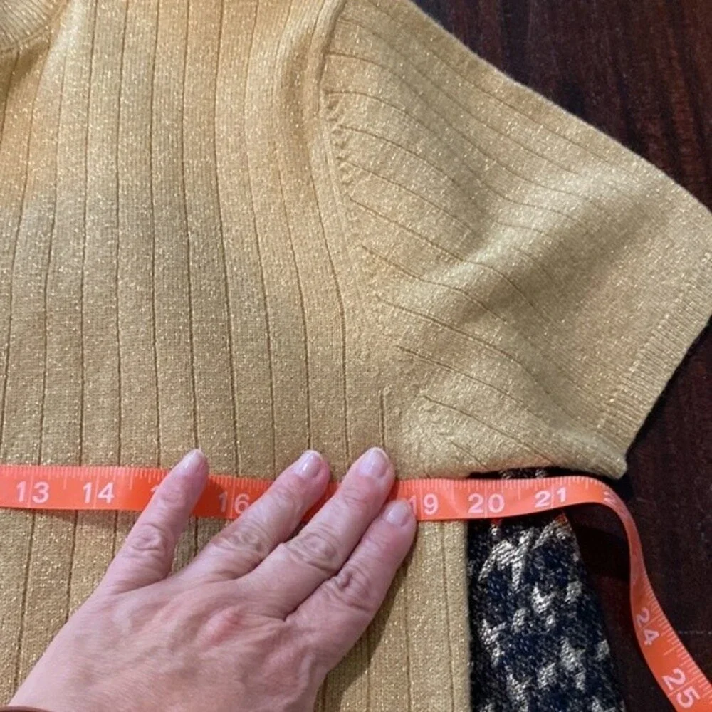 E130 Talbots Gold Mock Short sleeve sweater Women's Size L EUC - Picture 4 of 8